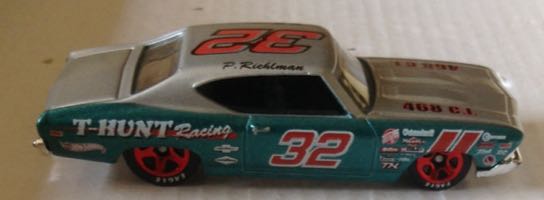 Chevelle SS 396 Gris 32 - Hot Wheels toy car collectible - Main Image 2