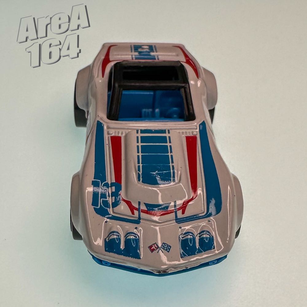 ’69 Corvette Racer - Hot Wheels toy car collectible - Main Image 4