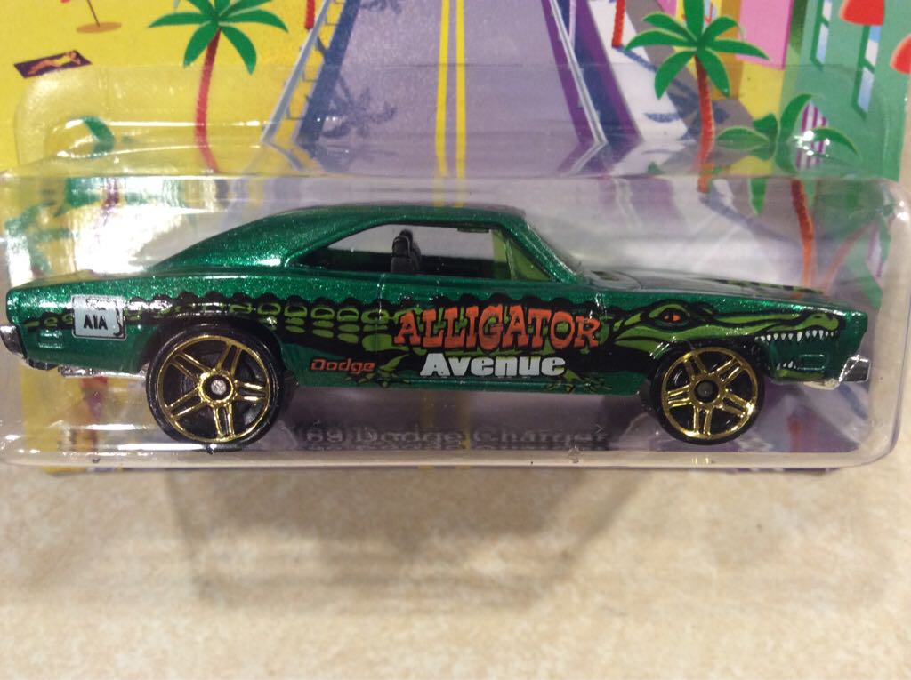 69 Dodge Charger Road Trippin - HW Road Trippin’ toy car collectible - Main Image 2