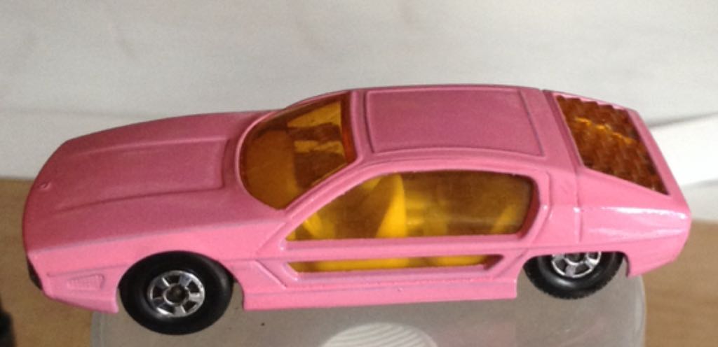 Lamborghini Marzal Matchbox  toy car collectible - Main Image 1