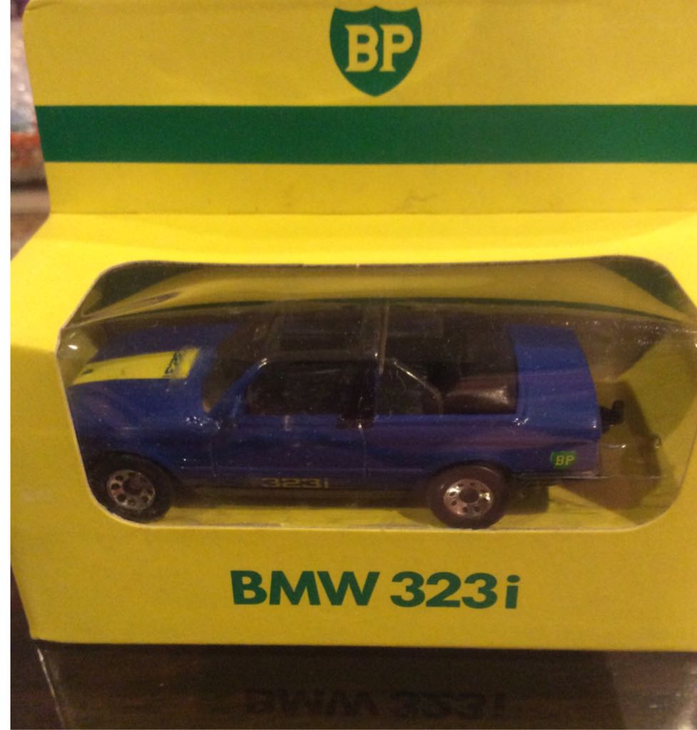 Chevrolet Monte Carlo SS Naranja