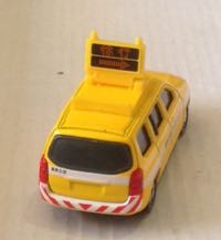 Toyota Probox Amarilla Señalizacion  - Tomica toy car collectible - Main Image 2