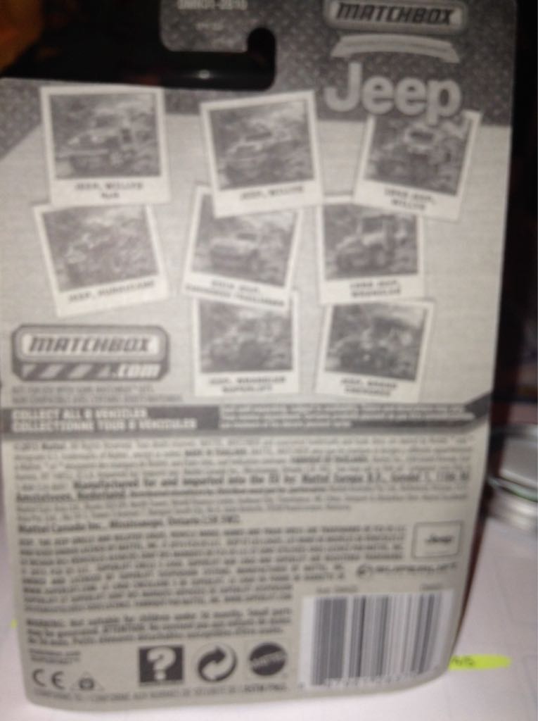 Matchbox 1998 Jeep Wrangler - Jeep Anniversary Edition toy car collectible - Main Image 2
