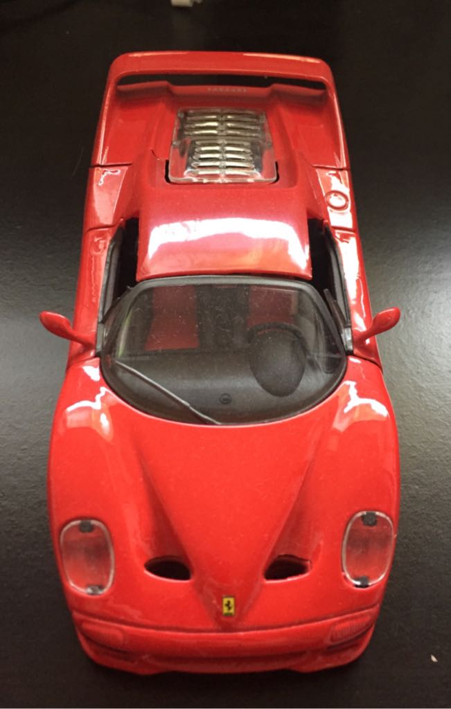 Maisto F50  toy car collectible - Main Image 2