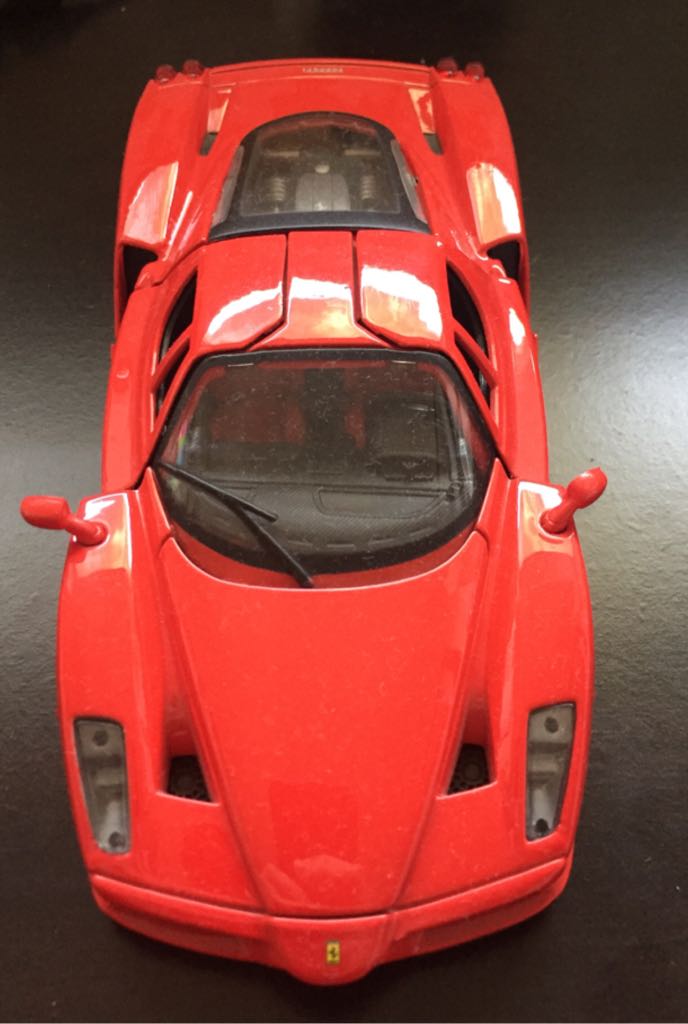 Maisto Ferrari Enzo  toy car collectible - Main Image 2
