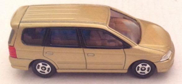 Honda Odyssey Dorada - Tomica toy car collectible - Main Image 2