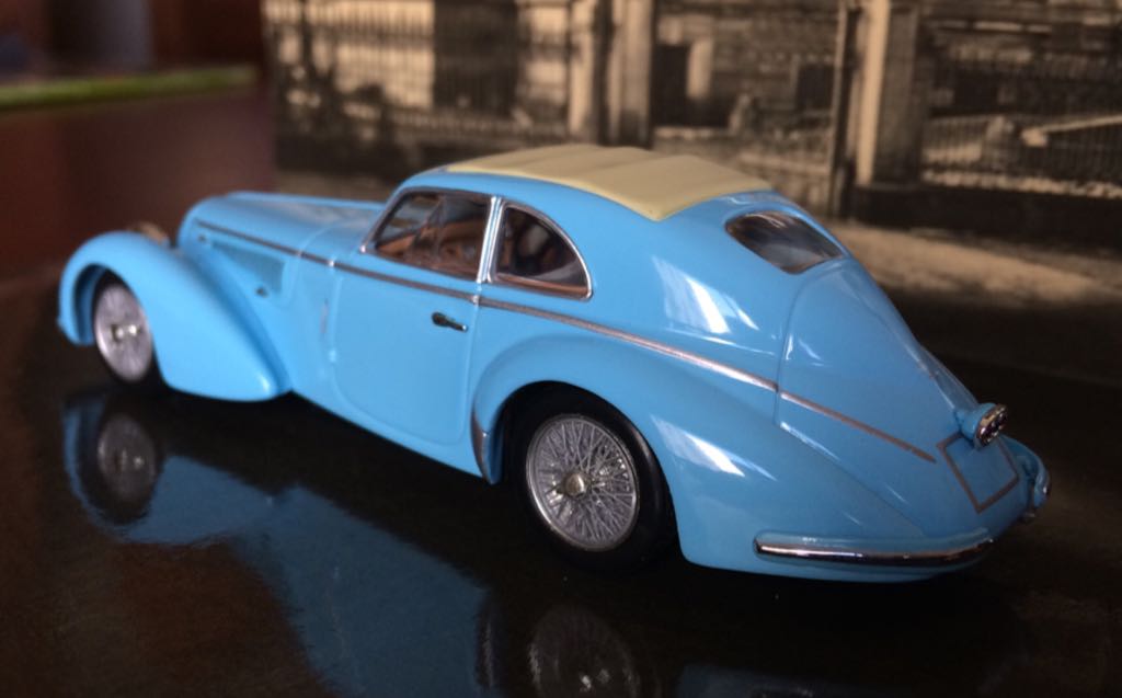 Alfa Romeo - Paul’s Model Art toy car collectible - Main Image 2