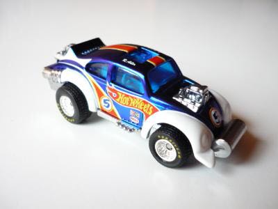 Evil Weevil - Real Riders toy car collectible - Main Image 2