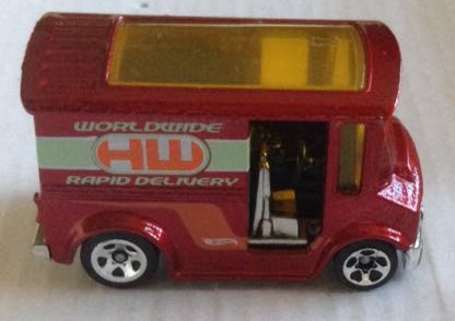 Bread Box Roja - Hot Wheels toy car collectible - Main Image 2