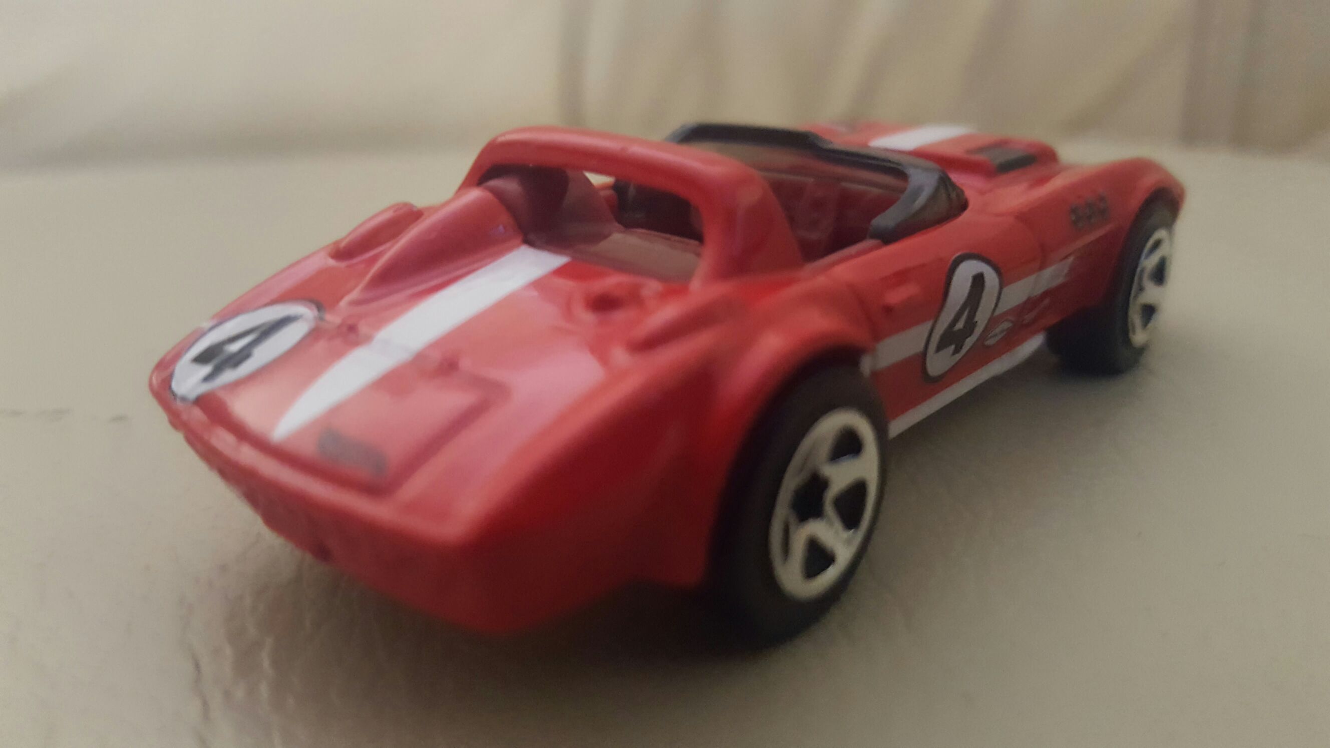 CFH04 Red  toy car collectible - Main Image 2