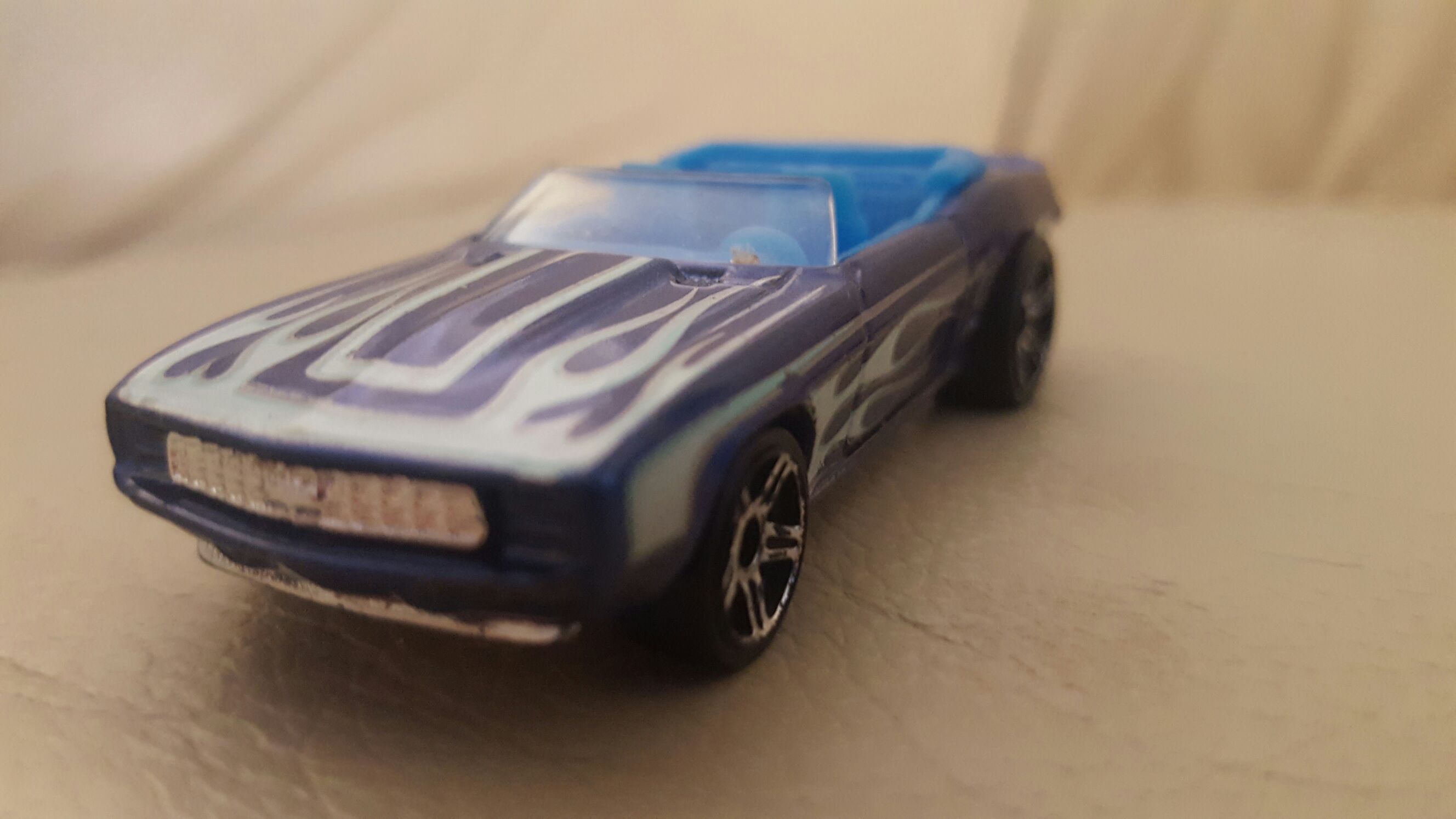 DREAM TOMICA 148 - Sweets Car