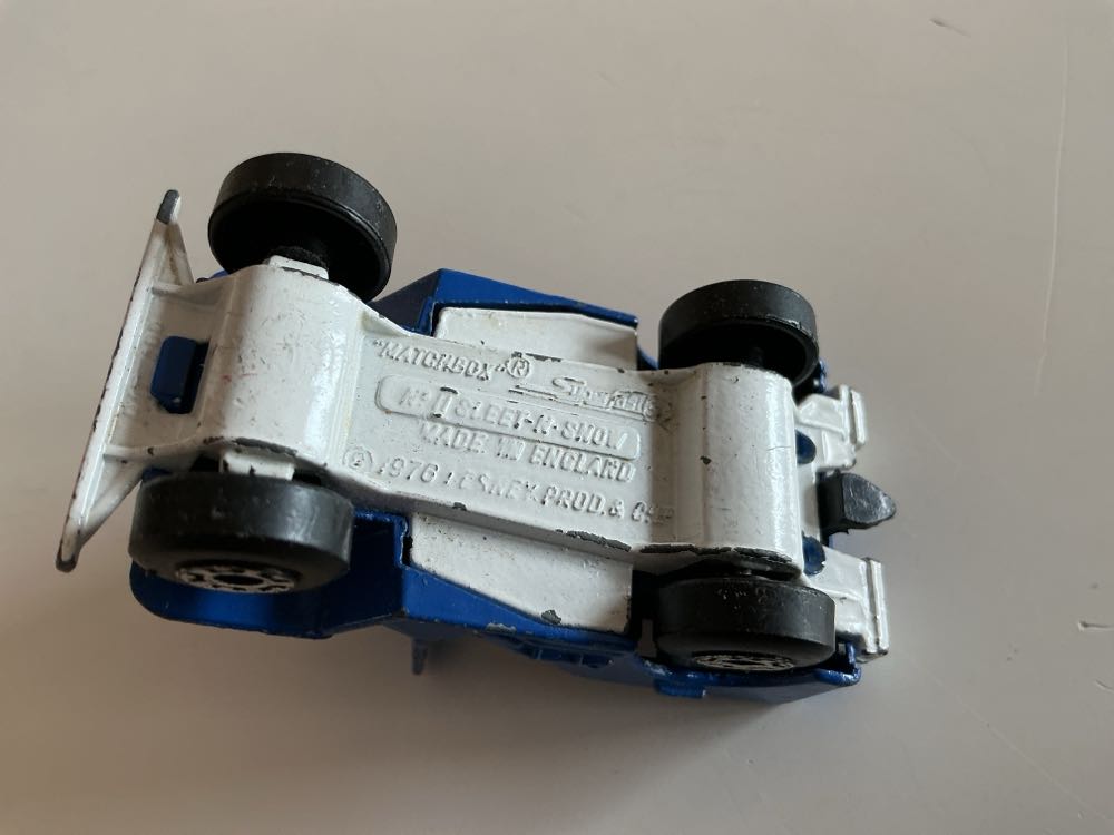 US Mail Truck Jeep Blue - Matchbox Lesney toy car collectible - Main Image 4