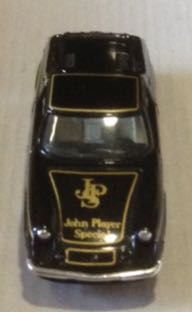 Johnny Lightning 1962 Corvette Roadster
