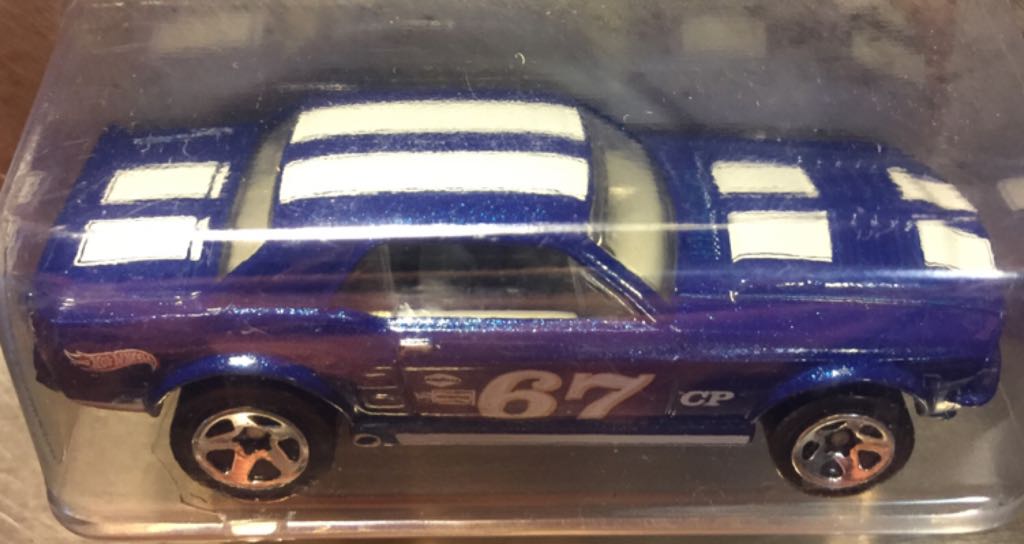 Ford Mustang Coupe 1967 - HW Ford Performance toy car collectible - Main Image 2