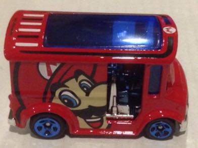 Bread Box Super Mario Bros Roja - Super Mario toy car collectible - Main Image 2