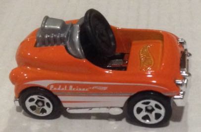 Pedal Driver Naranja - Hot Wheels toy car collectible - Main Image 2