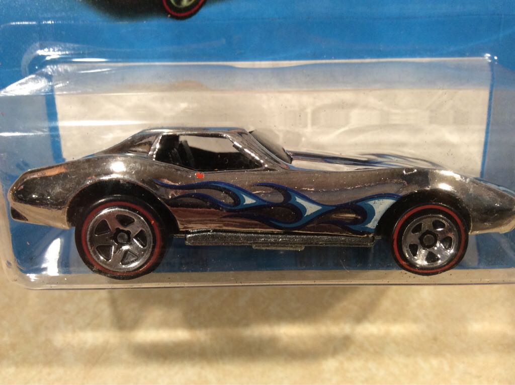 Corvette Stingray Super Chromes - Super Chromes toy car collectible - Main Image 2