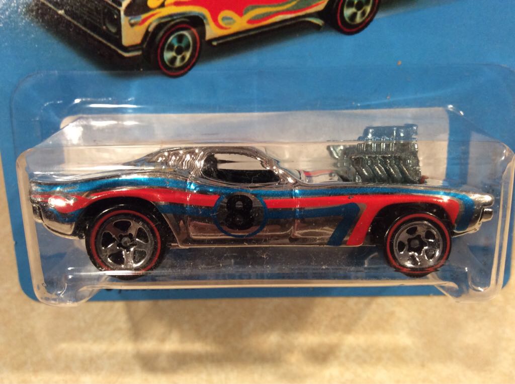 Rodger Dodger Super Chromes - Super Chromes toy car collectible - Main Image 2