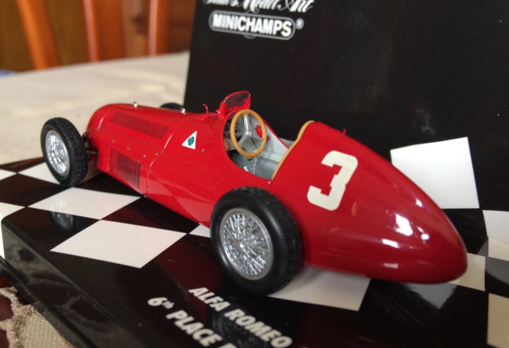 Alfa Romeo - Paul’s Model Art toy car collectible - Main Image 2