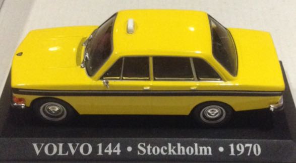 Volvo 144 Stockholm 1970 Amarillo - Coleccionables toy car collectible - Main Image 2