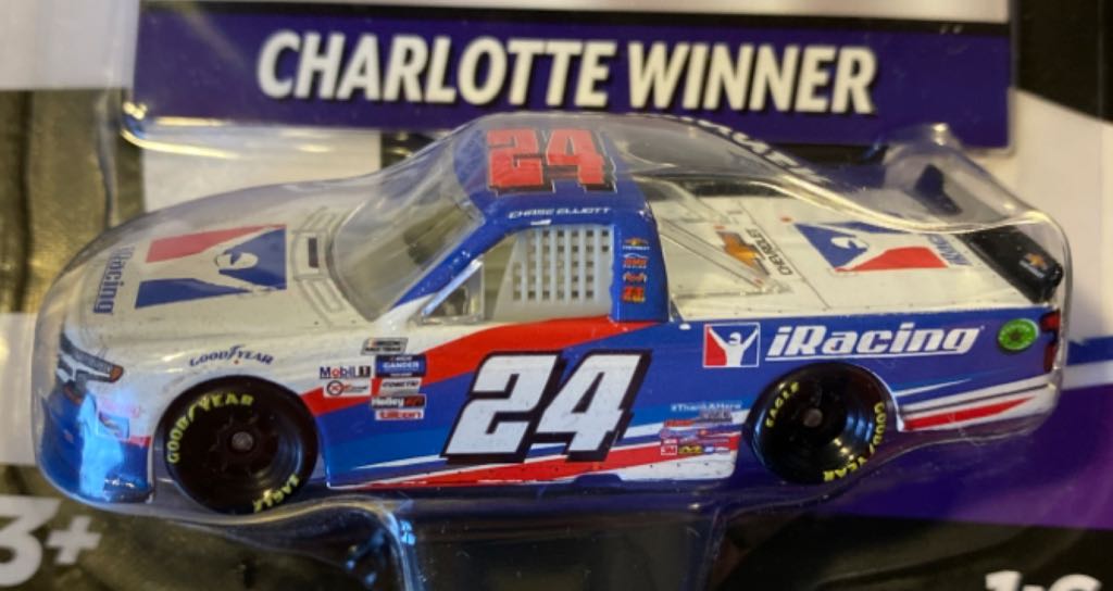 Chase Elliott 2020 Chevy Silverado - LR Nascar Authentics toy car collectible - Main Image 2