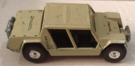 Ford Modelo T Con Troncos Guinda