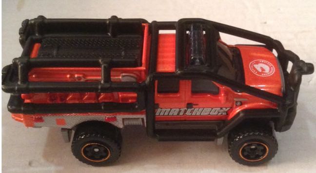 Ford F-350 Super Duty Superlift Naranja - Machtbox toy car collectible - Main Image 2