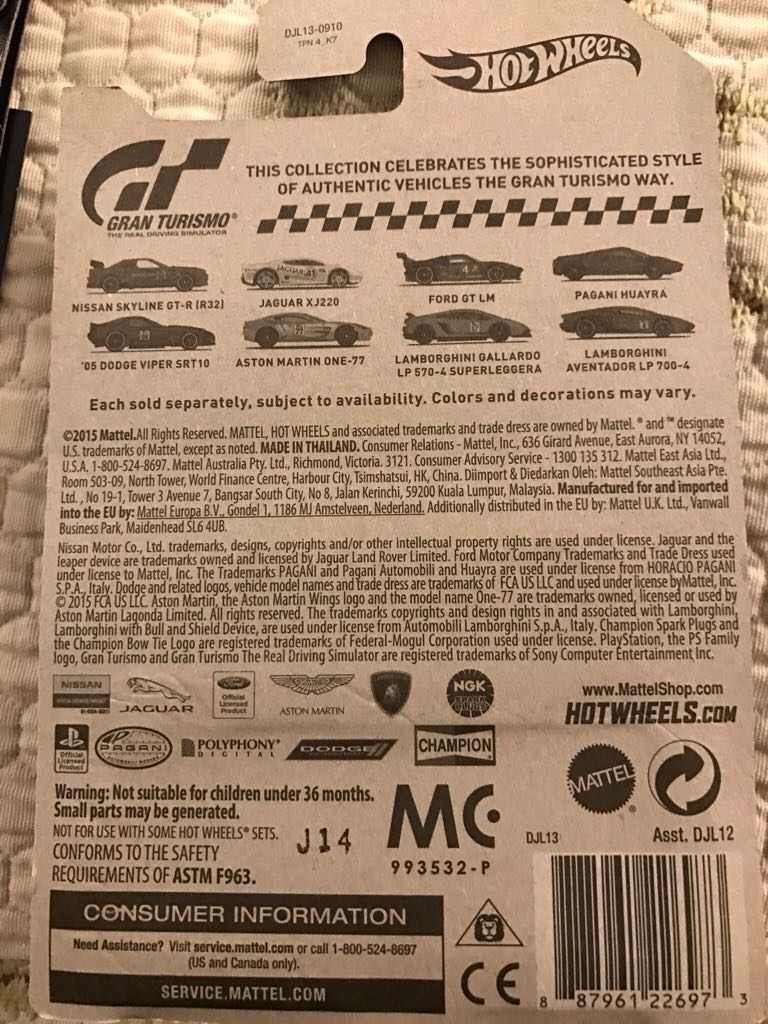 Hot Wheels Gran Turismo 2016 - Gran Turismo toy car collectible - Main Image 2