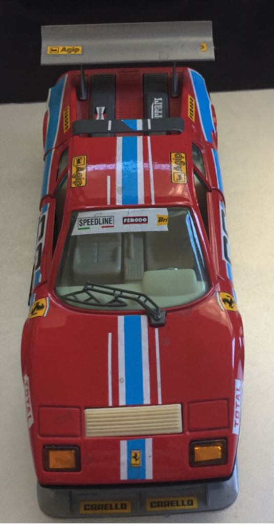 Bburago Ferrari 512  toy car collectible - Main Image 2