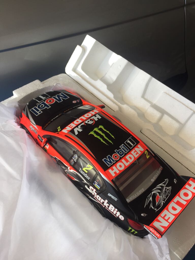 Biante - V8 Supercars toy car collectible - Main Image 1