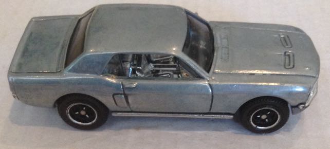 Ford Mustang GT CS Plateado - Machtbox toy car collectible - Main Image 2