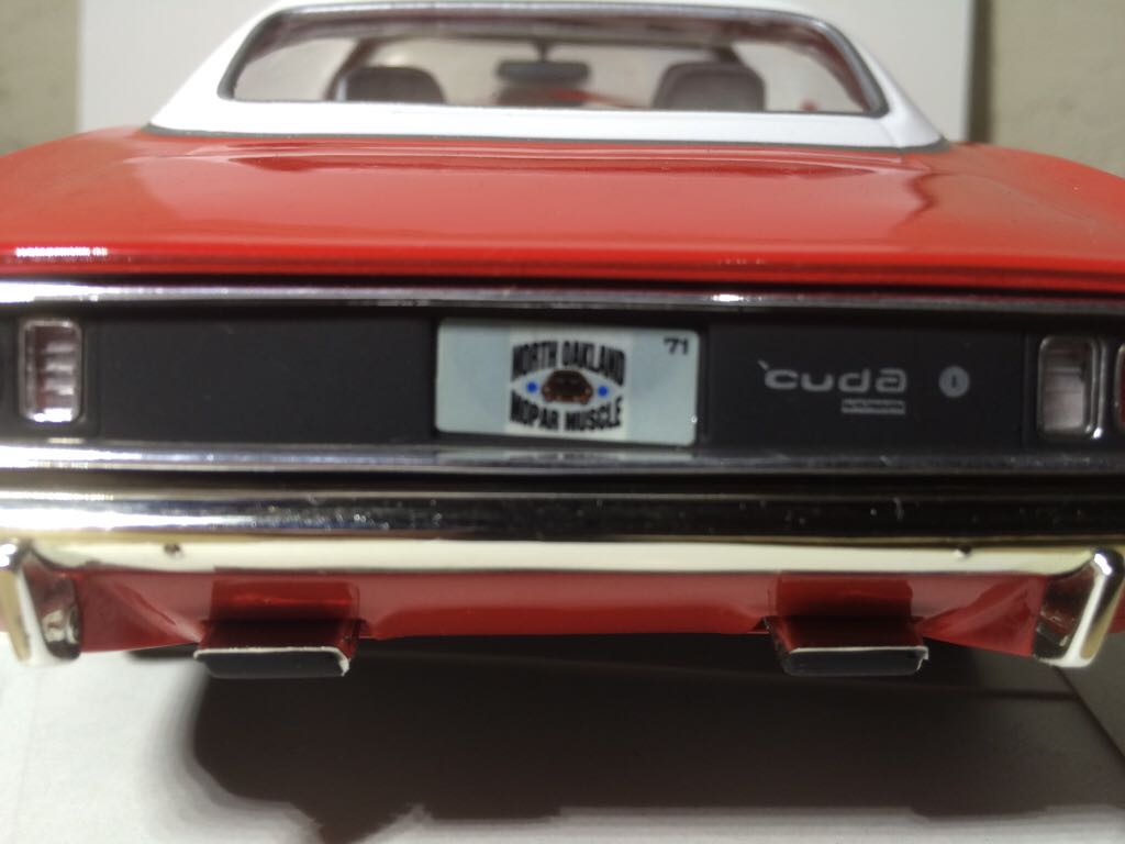 Cuda  toy car collectible - Main Image 2