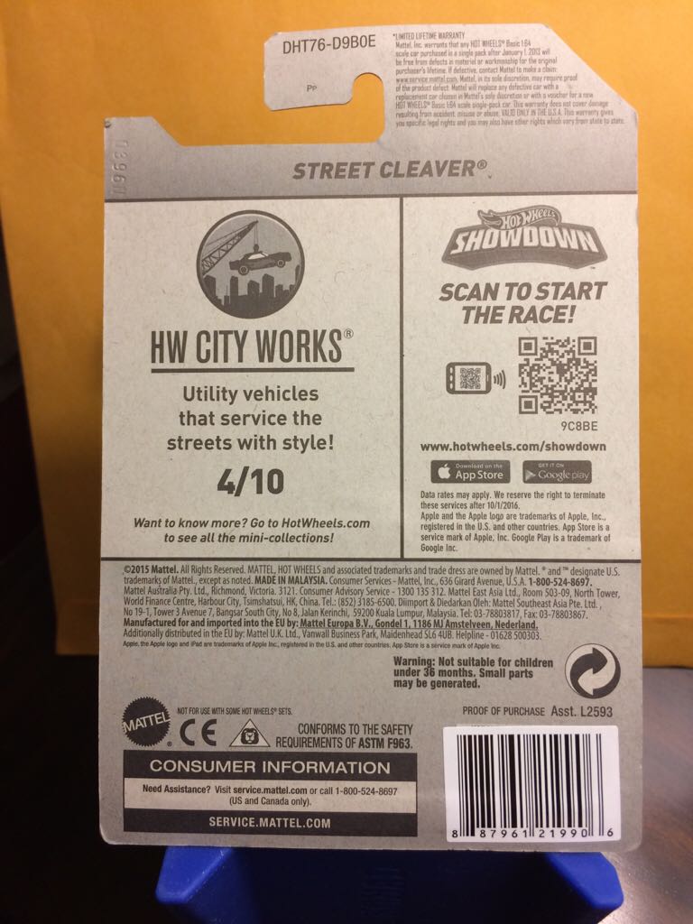 Street Cleaner - ’16 HW City Works toy car collectible - Main Image 2