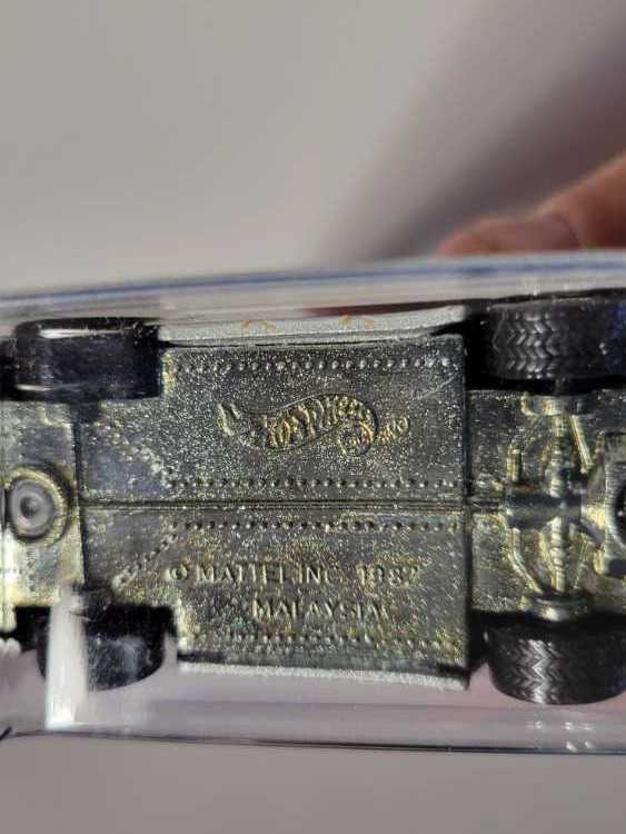 Porsche 959 - Treasure Hunt 2003 toy car collectible - Main Image 3