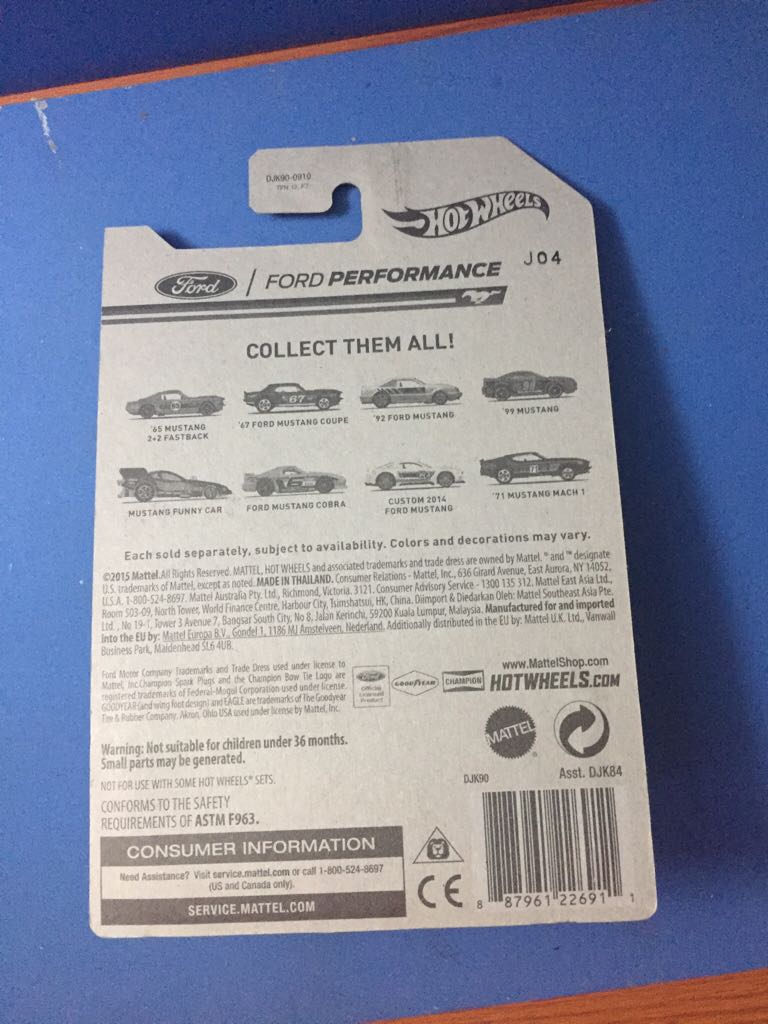 Ford Mustang Cobra - 2016 - HW Ford Performance toy car collectible - Main Image 2