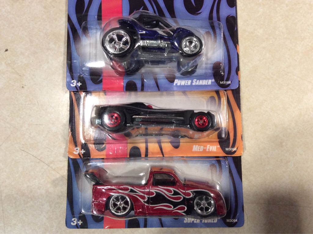 Happy Birthday Cars - Special Release toy car collectible - Main Image 2
