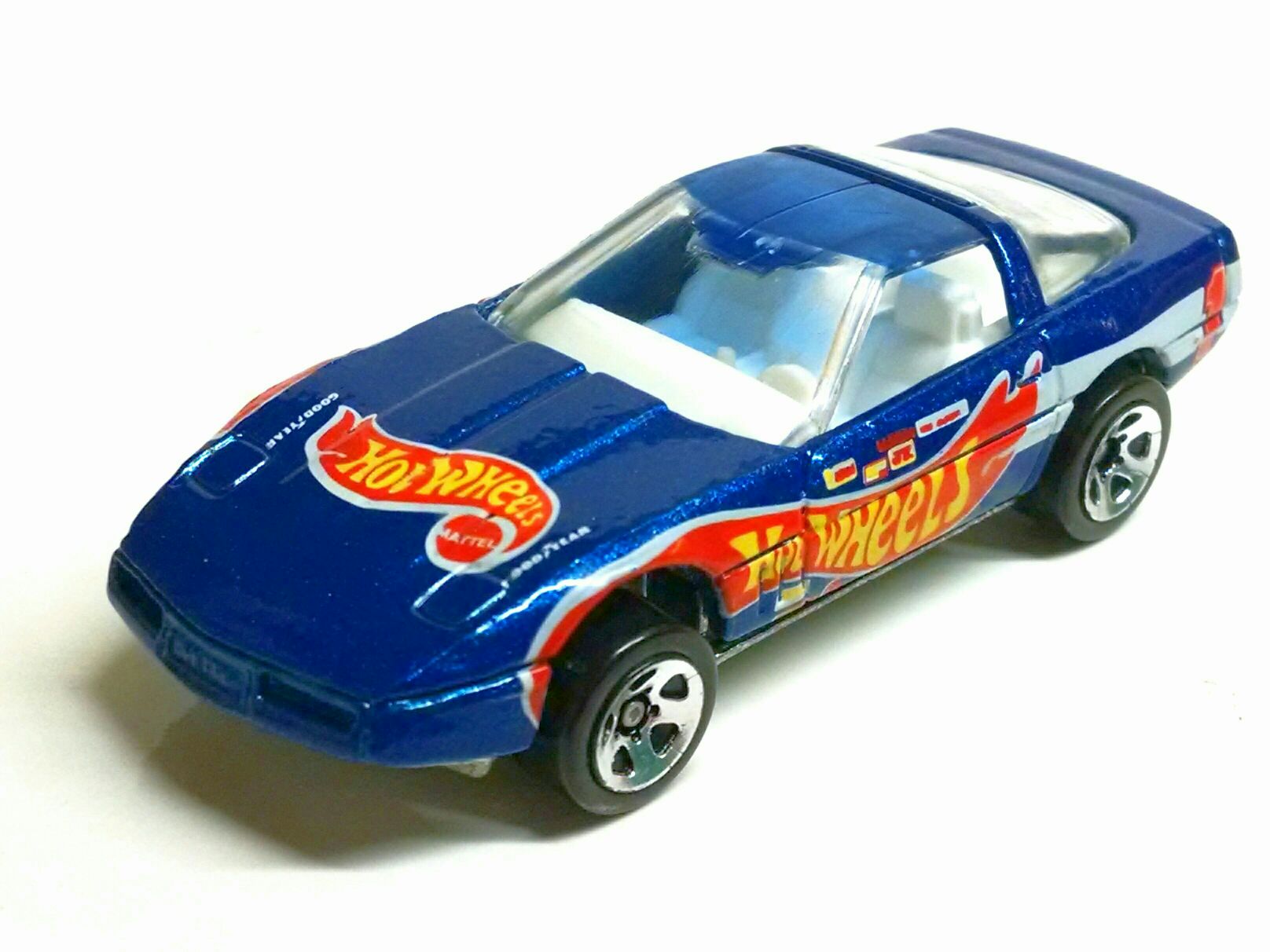 Chevy Corvette 80s - Race Team Series III toy car collectible - Main Image 2