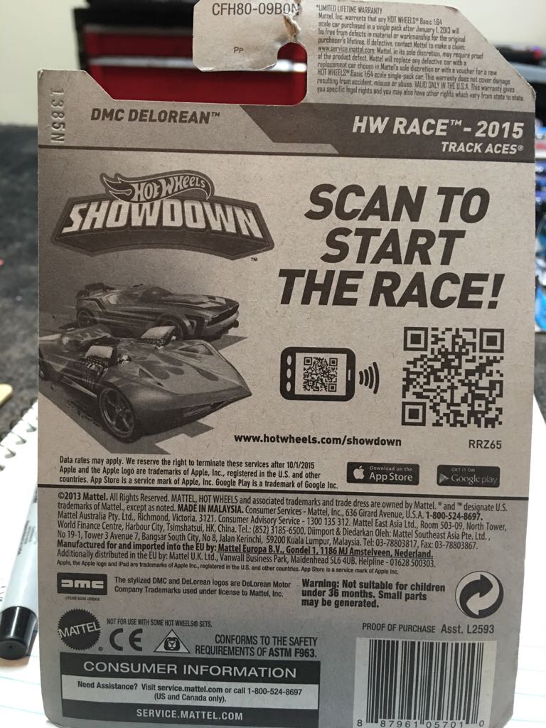 ’81 DeLorean DMC-12 - 2015 HW Race - Track Aces toy car collectible - Main Image 2