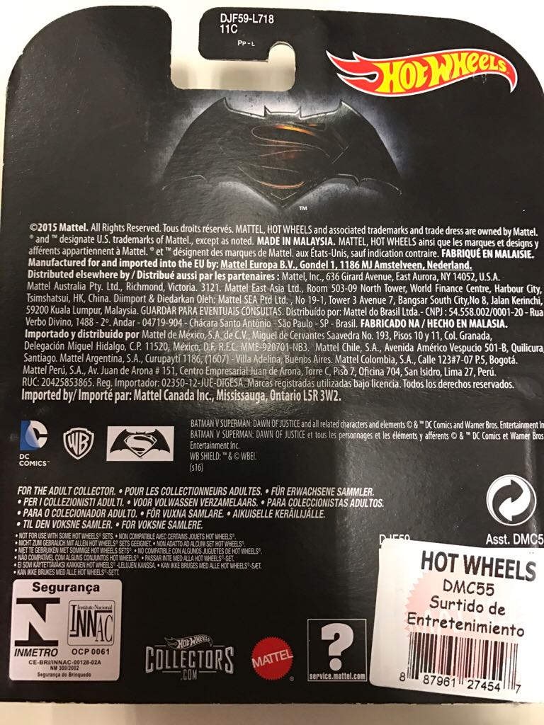 Batwing - Retro toy car collectible - Main Image 2