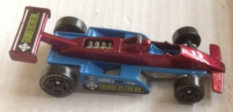 Carro De Carreras Thunder Streak Azul Y Guinda - Hot Wheels toy car collectible - Main Image 2