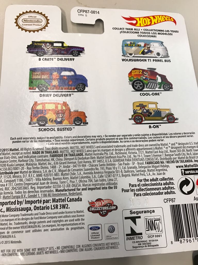 Cool-one - Pop Culture-Super Mario Bros. toy car collectible - Main Image 2