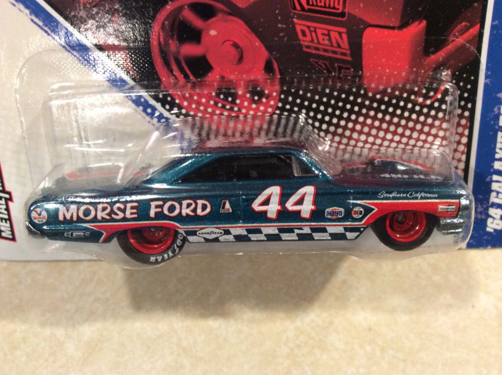 64 Galaxie 500 M Ford Vintage Racing - Vintage Racing 2011 toy car collectible - Main Image 2