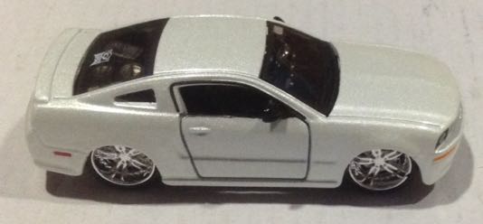 91.1 Tomy Red Porsche Boxster - CHINA