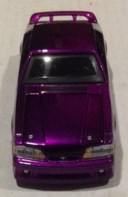 Porsche Boxter Spyder Morado