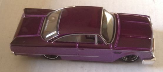 Camioneta Ford Granada Turnier Azul Con Lancha