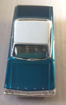 Ford Galaxie 500 Azul Con Toldo Blanco - Maisto toy car collectible - Main Image 2