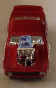 Camaro Z/28 Guinda Modificado Motor Expuesto - Hot Wheels toy car collectible - Main Image 2