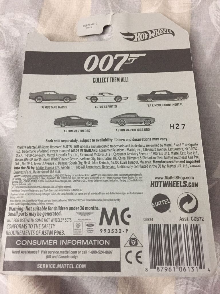 Lotus Esprit S1 - 007 - James Bond toy car collectible - Main Image 2