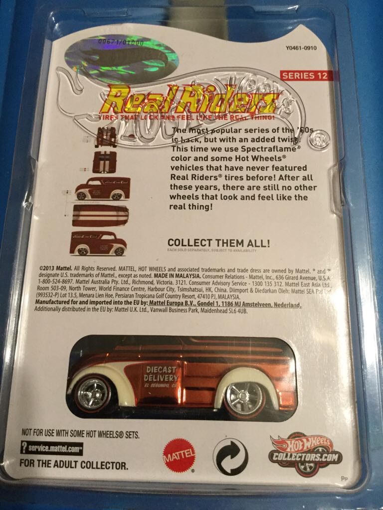Real Riders 2012 - Series 12 toy car collectible - Main Image 2