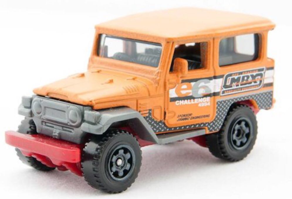 Matchbox Toyota Land Cruiser - MBX Explorers toy car collectible - Main Image 2